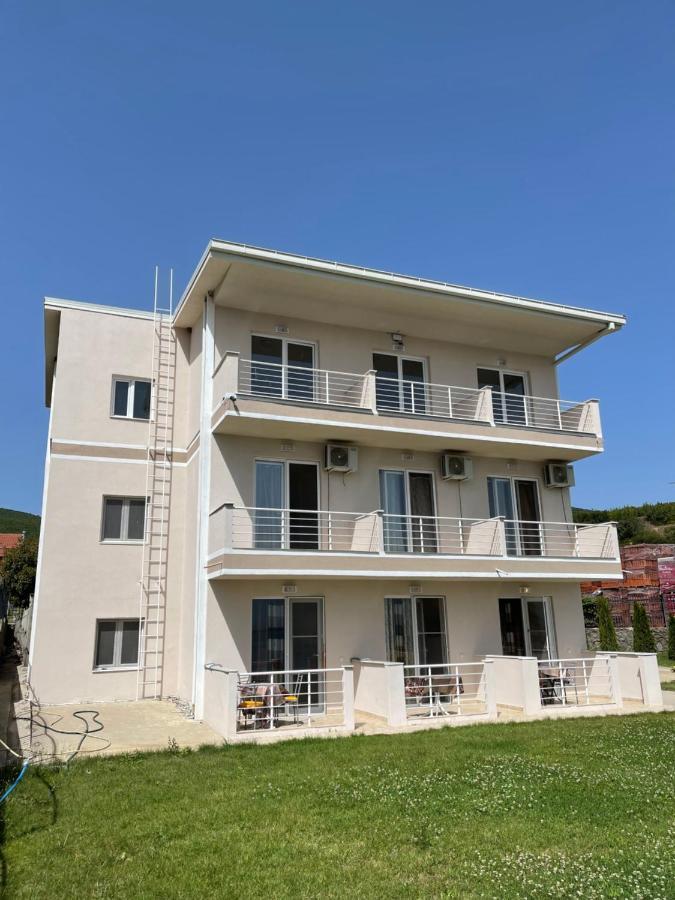 Sunrise Apartments And Studios Dojran エクステリア 写真